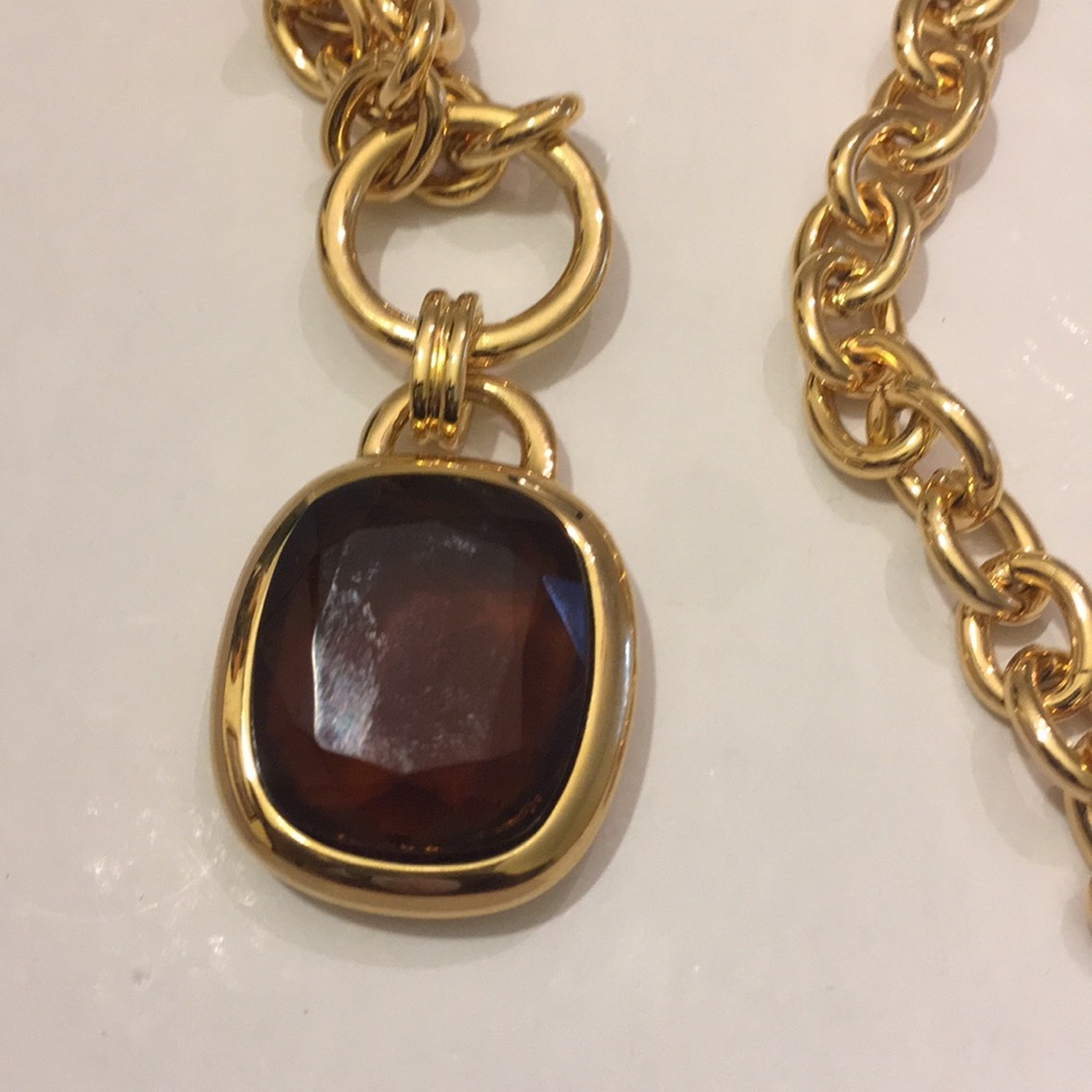Joan Rivers Gold Charm Chain - Picture 5 of 7